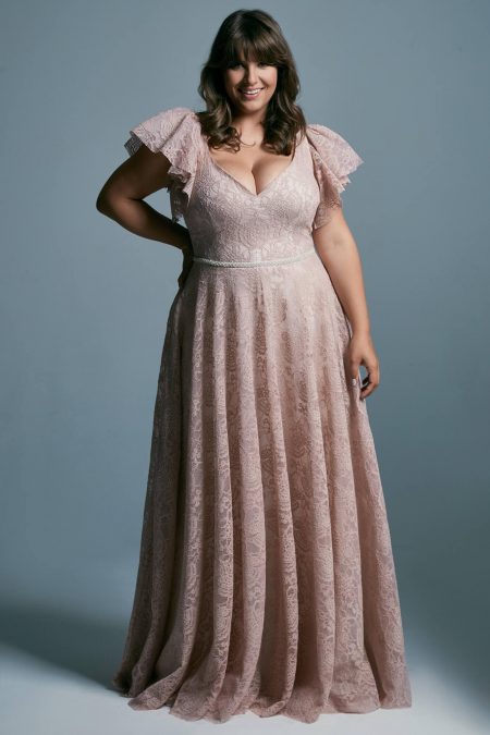 Miękka, zwiewna suknia ślubna plus size